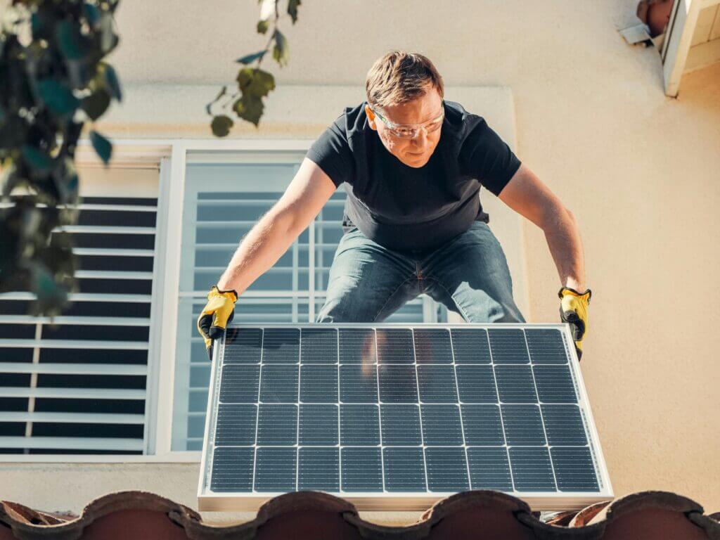 Les petits panneaux solaires photovoltaïques